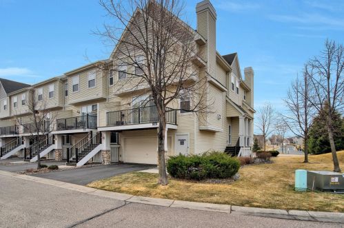 7543 Parkridge Ln, Prior Lake, MN 55378-1776