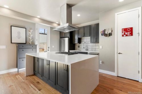 2762 Bannock St, Englewood CO 80110-1519 exterior