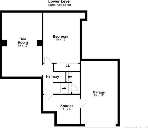 21 Wilton Crst, Wilton CT  06897-4050 exterior