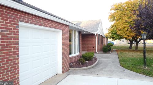 23 Franklin Ave, Beverly, NJ 08010-1801