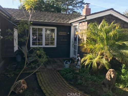 2517 Mesa School Ln, Santa Barbara, CA 93109-1850