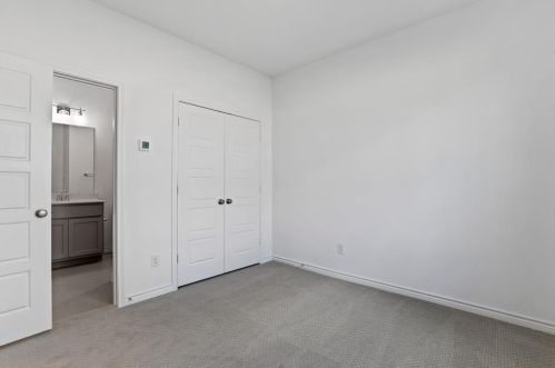 1733 Cantey St, Fort Worth TX  76110-2946 exterior