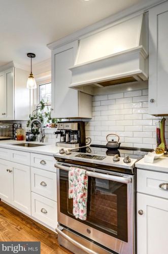 1826 Putter Ave, Lancaster PA  17602-4828 exterior