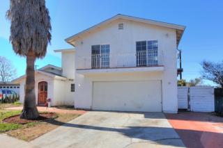 1471 Andrea St, Carpinteria, CA 93013-1403