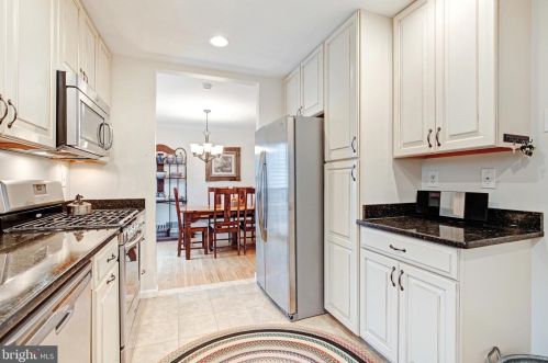 8634 Langport Dr, Springfield VA  exterior