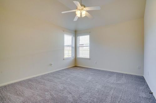 5105 Sarasota Dr, Garland TX  75043-2835 exterior