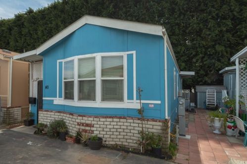 8600 Contreras St, Paramount, CA 90723-3613