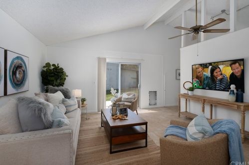5145 Evergreen Way, Riverside, CA 92507-6036