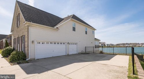 29 Mullen Dr, Erial, NJ 08081-1300