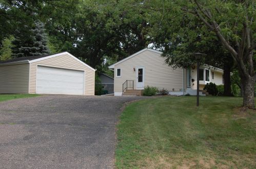 8216 67th Ave, Minneapolis, MN 55428-2149