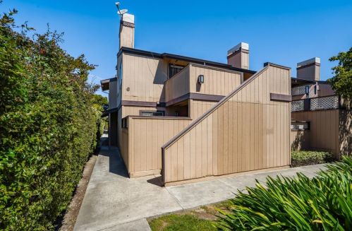 87 Silcreek Dr, San Jose, CA 95116-7002