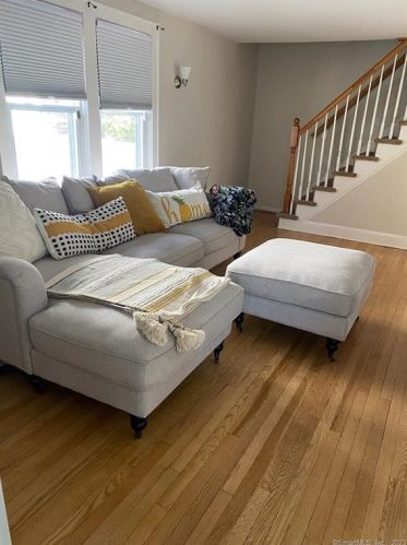 17 Autumn St, Norwalk CT  06850-2501 exterior