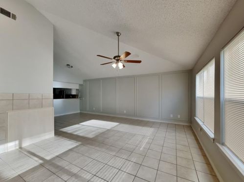 706 Monique, Cedar Hill TX  75104-1740 exterior