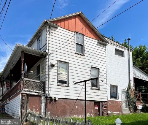 23 Fisher St, Piedmont, WV 26750-1111