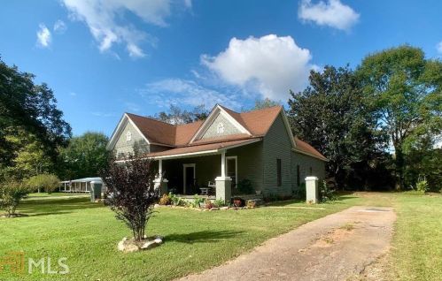 153 Maple Dr, Jenkinsburg, GA 30234-2112