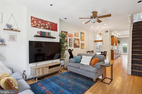 1325 Eyre St, Philadelphia, PA 19125-3303