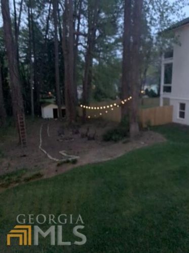 2008 Dering Cir, Atlanta GA  30345-1614 exterior