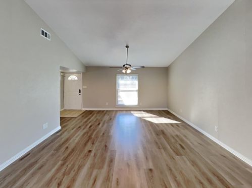 3956 Longmeadow Way, Fort Worth TX  76133-7534 exterior