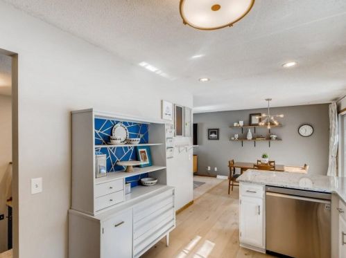 4902 Dominica Way, Saint Paul MN  55124-8762 exterior