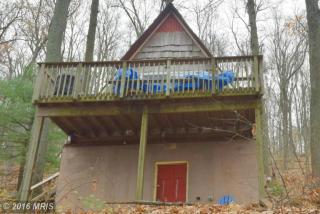 205 Delicious Rd, Linden, VA 22642-6133