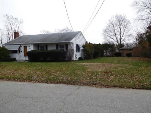 56 Partition St, Warwick, RI 02888-5025