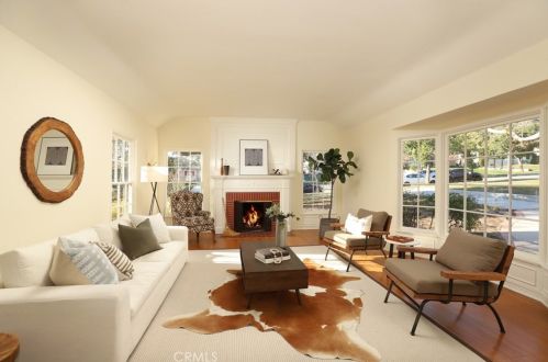 1538 Irving Ave, Glendale, CA 91201-1275