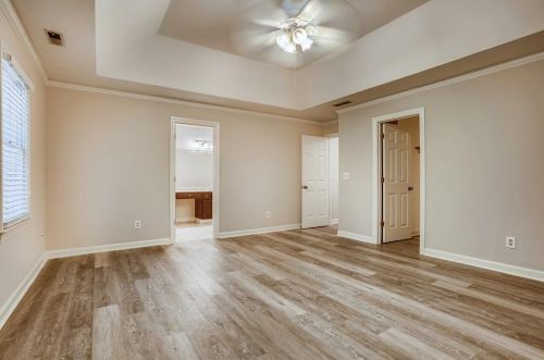 14 Forest Ridge Ct, Atlanta GA  30350-1802 exterior