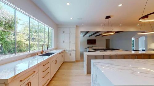 3206 Arden Rd, Atlanta GA  30327-1262 exterior