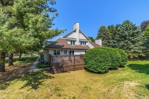 8 Arthur Dr, Wapping CT  06074-3646 exterior
