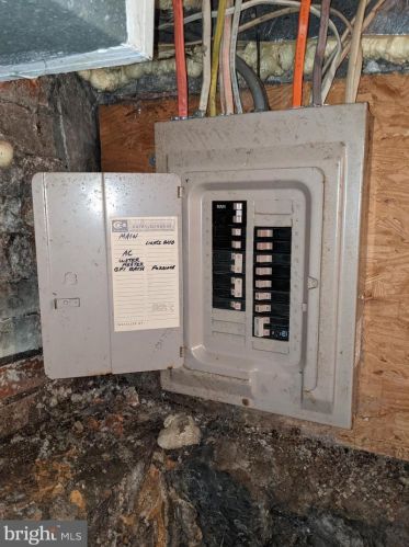 1147 King St, York PA 17403-1841 exterior