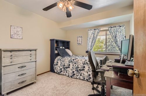 8224 Niagara Ct, Englewood CO 80112-1011 exterior