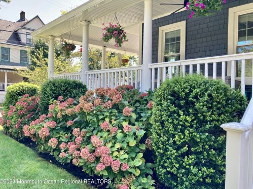 600 6th Ave, Tinton Falls NJ  07712-5310 exterior