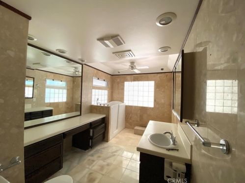 2024 Benedict Ave, Riverside CA  92506-3514 exterior