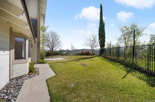 6086 Silverspur Trl, Anaheim CA  92807-4728 exterior