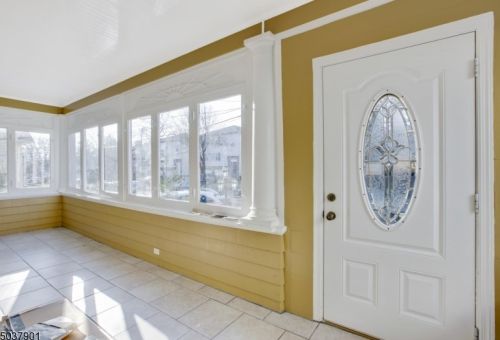 102 Chapman Pl, Irvington, NJ 07111-1427