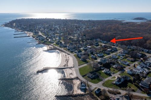 29 End Ave, Niantic, CT 06357-3615
