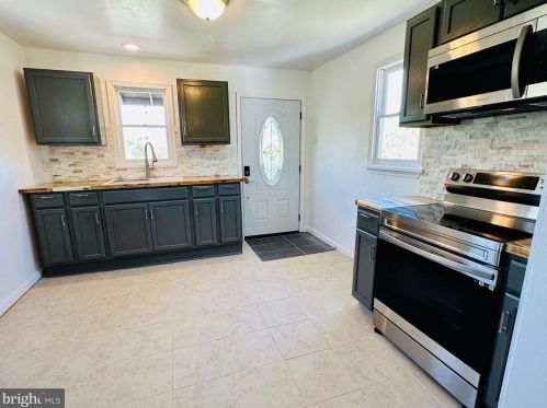 2270 Kerns School Rd, Springfield WV  26763 exterior