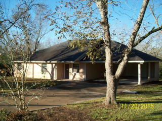 69 22nd St, Cairo, GA 39828-3712