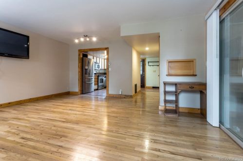 43 Newland Ct, Denver CO  80226-2137 exterior