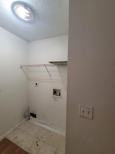 507 Lakeshore Dr, Stockbridge GA  30281-2032 exterior