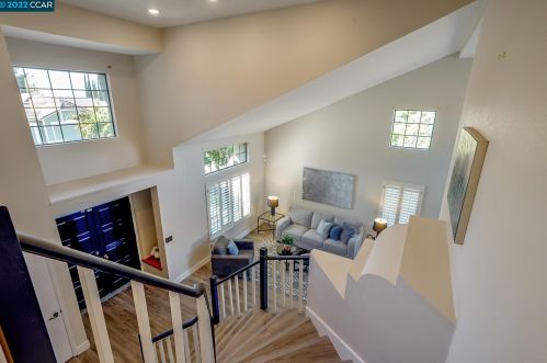5334 Vista Point Ct, Concord CA  94521-5017 exterior
