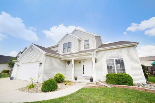 2960 Two Elks Rd, Normal, IL 61761-9642