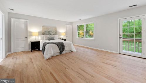 518 State Rd, Princeton NJ  08540-1410 exterior