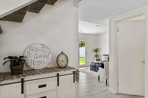 6298 Woodsboro Ave, Anaheim CA  92807-2347 exterior