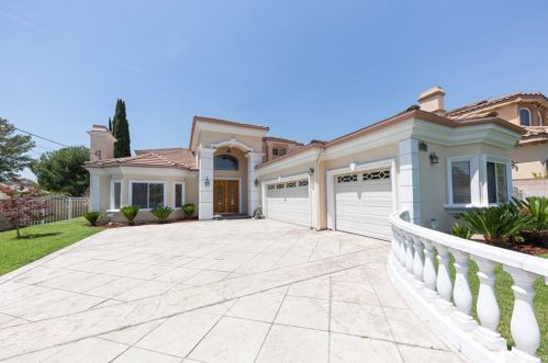 1423 Loganrita Ave, Arcadia, CA 91006-4542