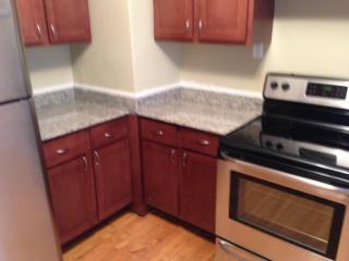 1905 Saint Clair Ave, Saint Paul MN  55105-1646 exterior