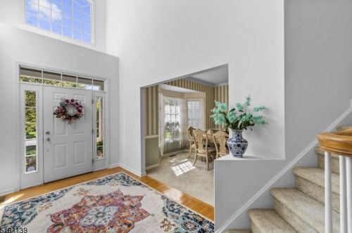 10 Bull Creek Ct, Montgomery, NJ 08558-2232