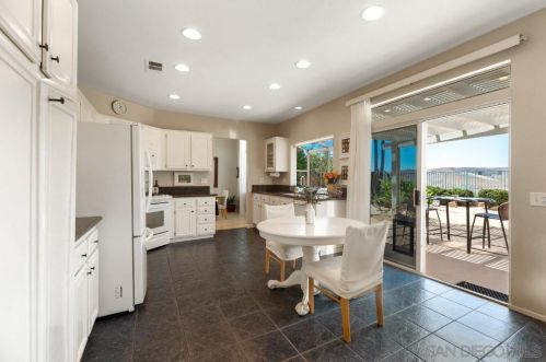 4871 Marblehead Bay Dr, Oceanside, CA 92057-3411