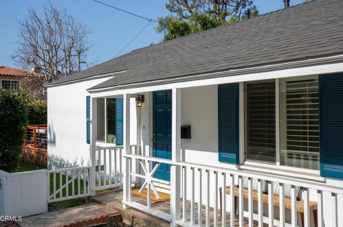927 Marine Ave, Manhattan Beach, CA 90266-2853