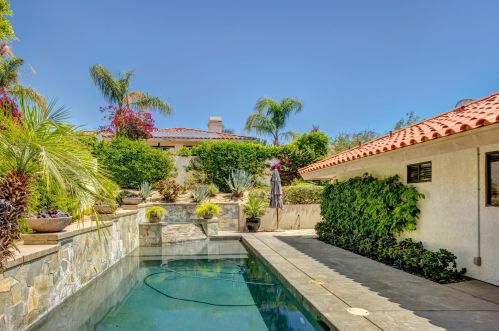 20 San Marino Cir, Rancho Mirage, CA 92270-1910